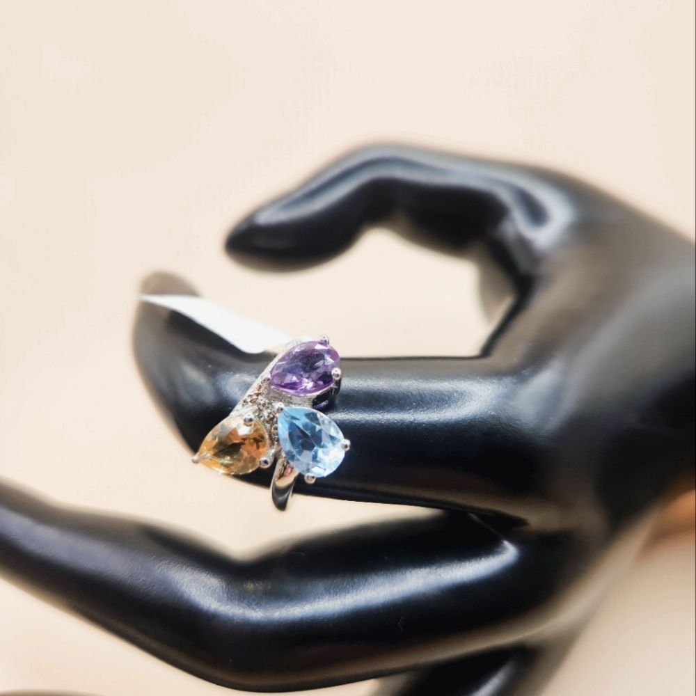 Ladies Ring